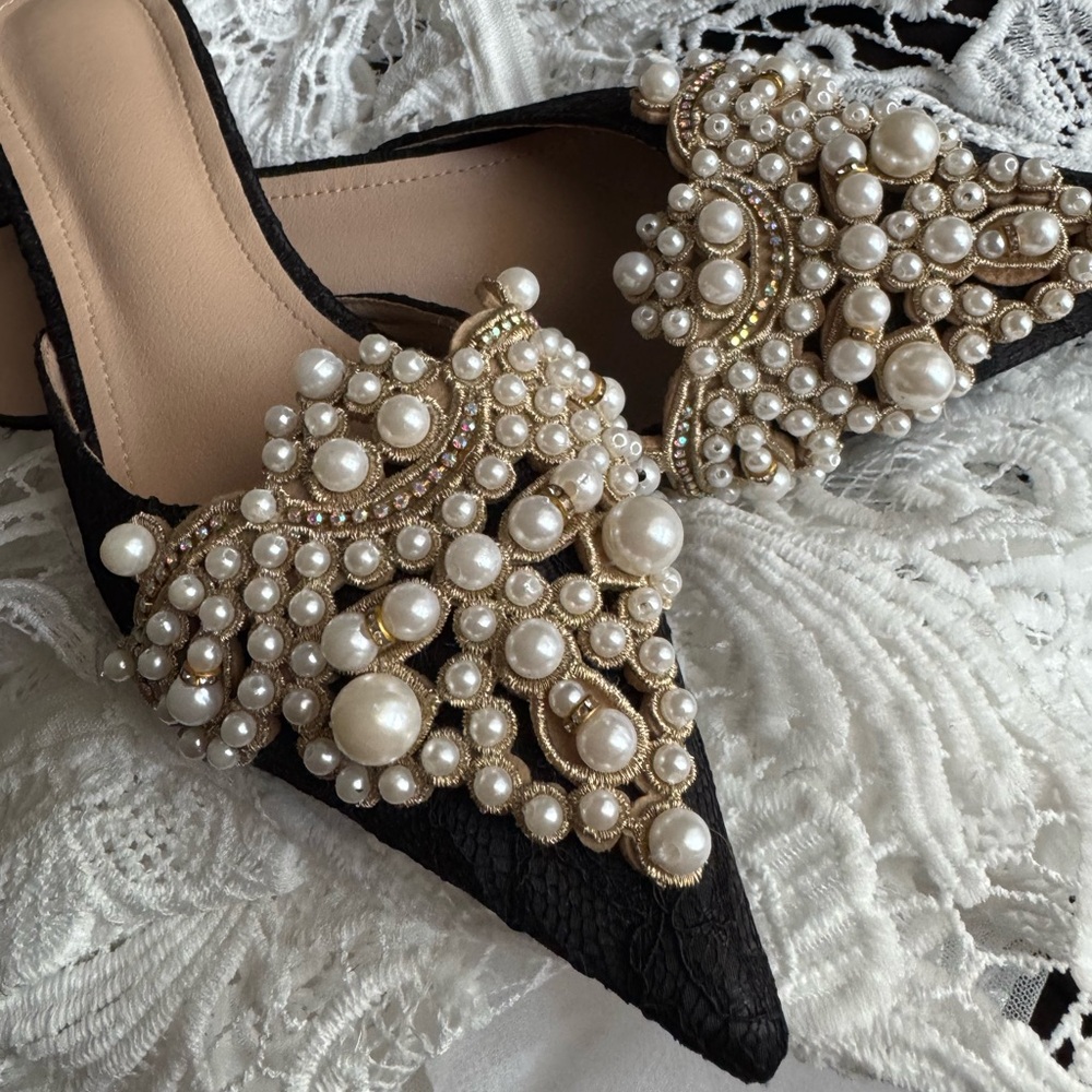 Elegant Black and Gold Embellished Women's Shoes